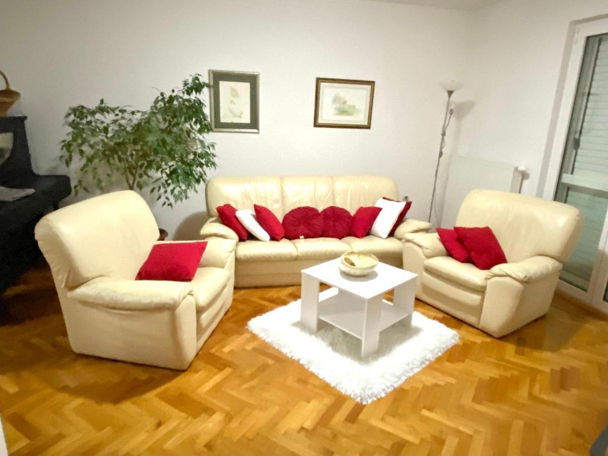 Apartment Tina Rijeka Exterior foto
